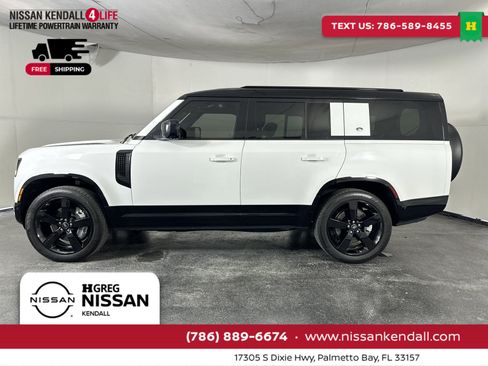 Used 2023 Land Rover Defender 130 X-Dynamic SE image 7