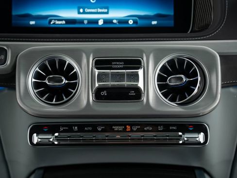 Used 2025 Mercedes-Benz G 63 AMG 4MATIC image 21