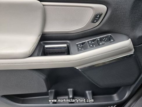New 2026 Ford Expedition Active RWD image 21