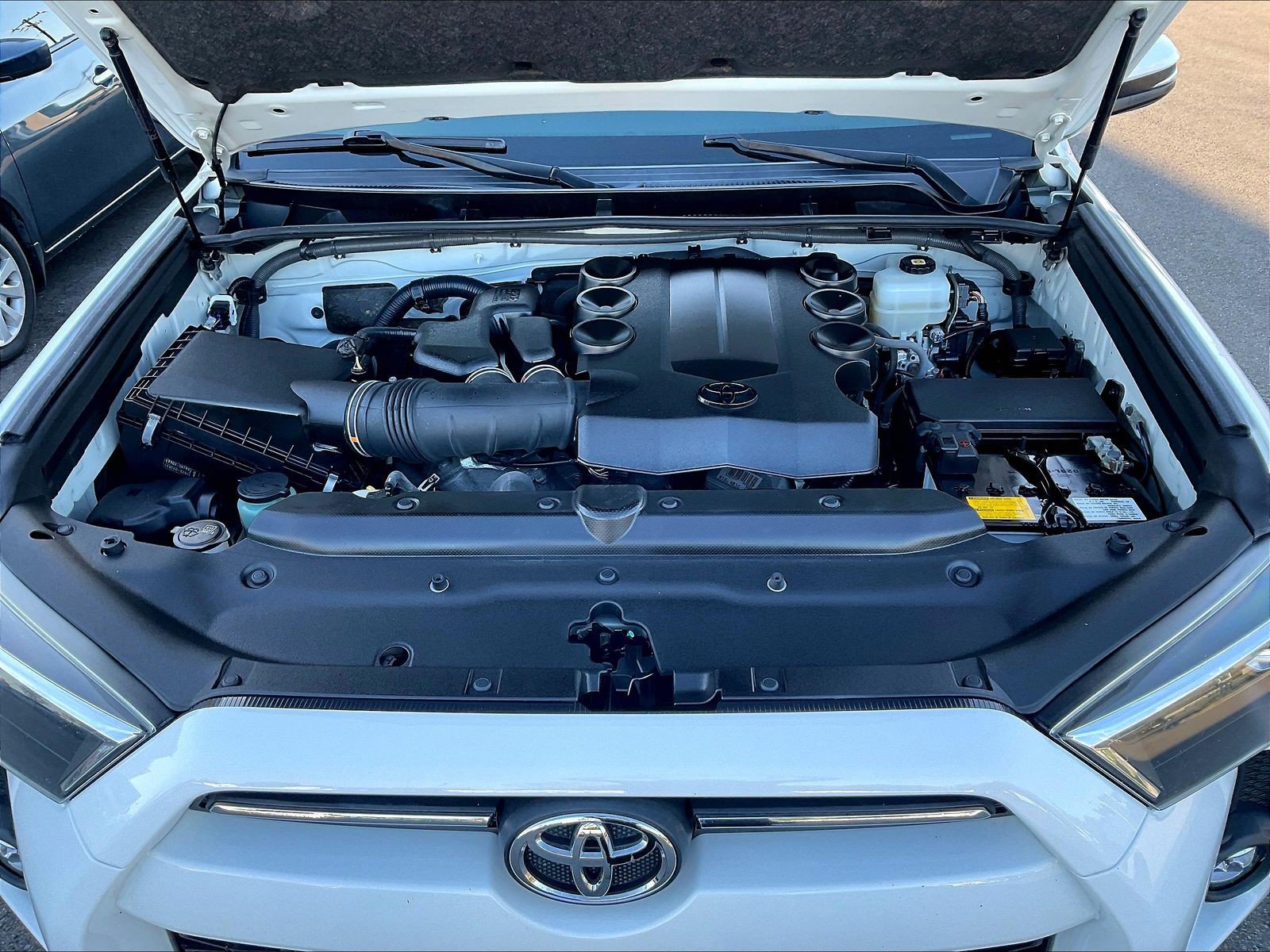 Used 2021 Toyota 4Runner SR5 Premium w/ Moonroof Package AWD/4WD image 30