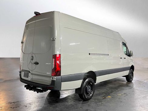 New 2026 Mercedes-Benz Sprinter 2500 image 3