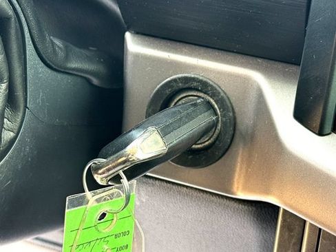 Used 2024 Ford F150 XL RWD image 18