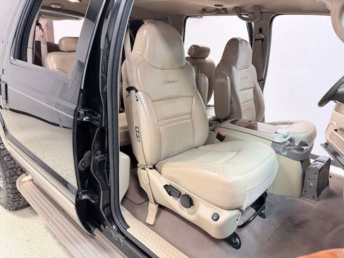 Used 2001 Ford Excursion Limited image 31