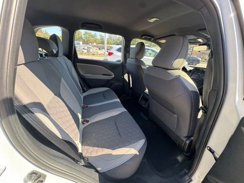 Used 2025 Subaru Forester image 12