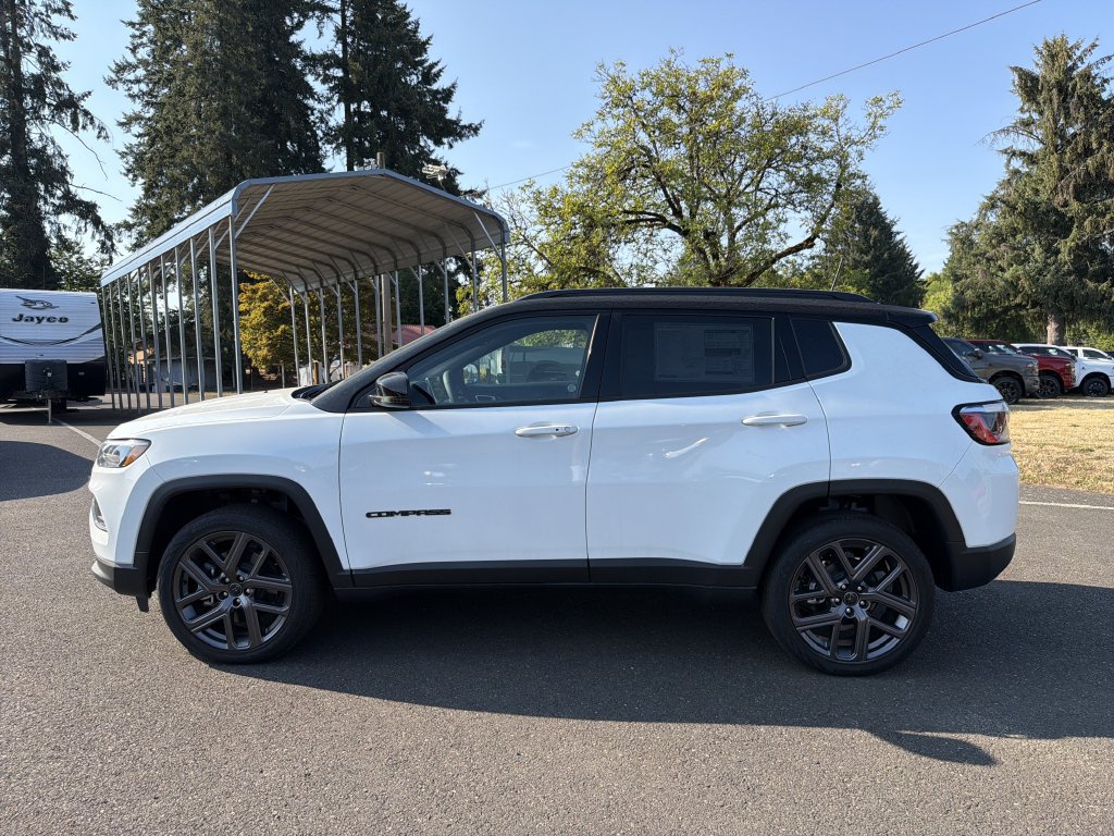 New 2025 Jeep Compass Limited w/ Sun & Sound Group AWD/4WD image 2