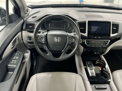 Used 2016 Honda Pilot Elite image 11