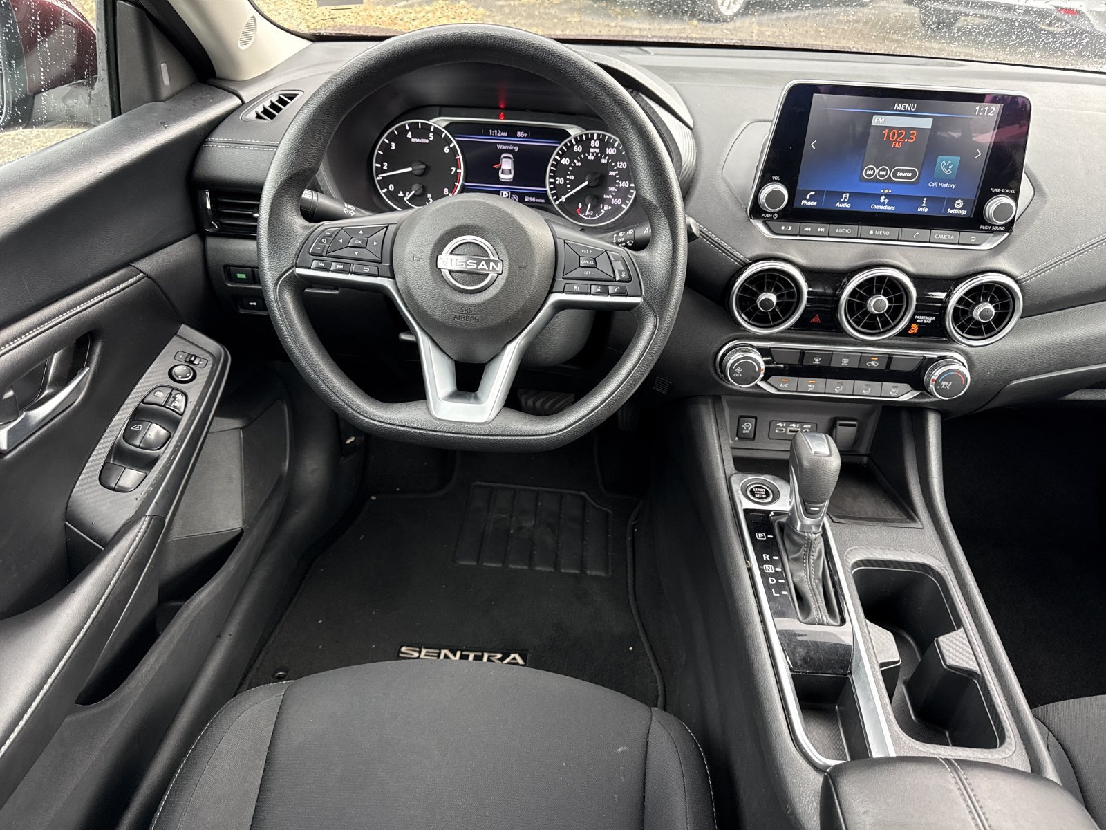Used 2024 Nissan Sentra SV FWD image 12