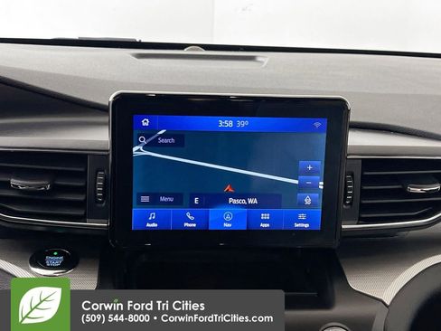 Used 2020 Ford Explorer XLT w/ Equipment Group 202A image 21