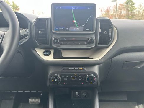 Used 2024 Ford Bronco Sport Heritage w/ Heritage Convenience Package AWD/4WD image 21