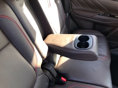 Used 2018 Mitsubishi Outlander SEL image 20