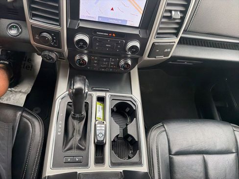 Used 2020 Ford F150 Lariat w/ Equipment Group 502A Luxury AWD/4WD image 27