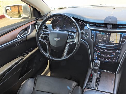 Used 2019 Cadillac XTS Luxury FWD image 15
