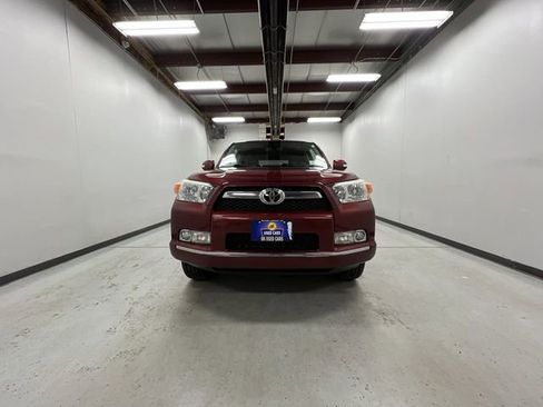 Used 2010 Toyota 4Runner 4WD image 3