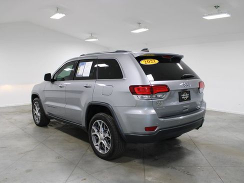 Used 2021 Jeep Grand Cherokee Limited image 7