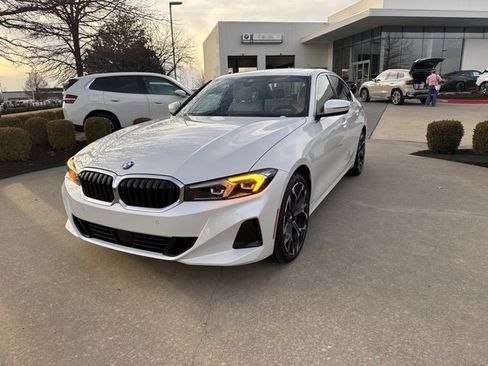 Certified 2025 BMW 330i xDrive 330i xDrive w/ Premium Package image 1