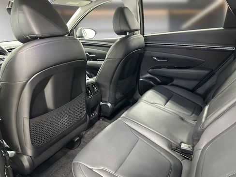 Certified 2024 Hyundai Tucson Limited FWD image 16