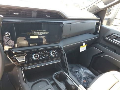 New 2026 GMC Sierra 2500 AT4X image 28