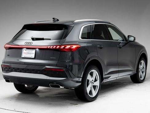 New 2025 Audi Q5 Premium Plus image 30