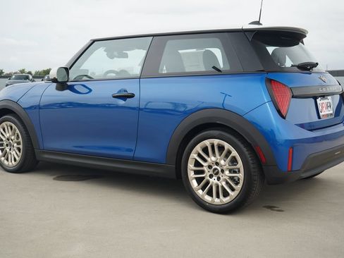 New 2026 MINI Cooper S FWD image 3