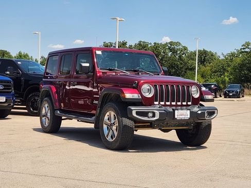 Used 2021 Jeep Wrangler Unlimited Sahara w/ Cold Weather Group AWD/4WD image 4