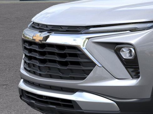New 2026 Chevrolet TrailBlazer LT w/ Convenience Package FWD image 13