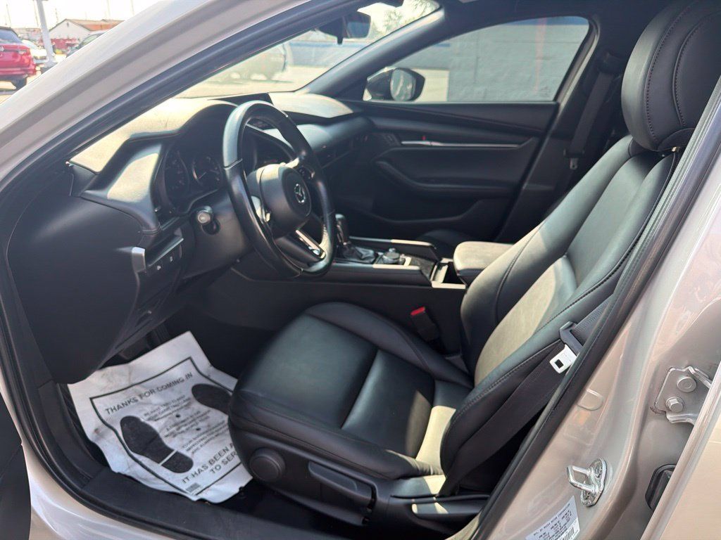 Used 2024 MAZDA MAZDA3 s FWD image 16