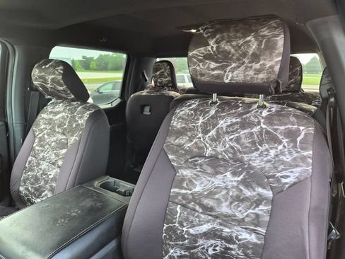 Used 2018 Ford F150 XLT w/ Equipment Group 302A Luxury AWD/4WD image 9