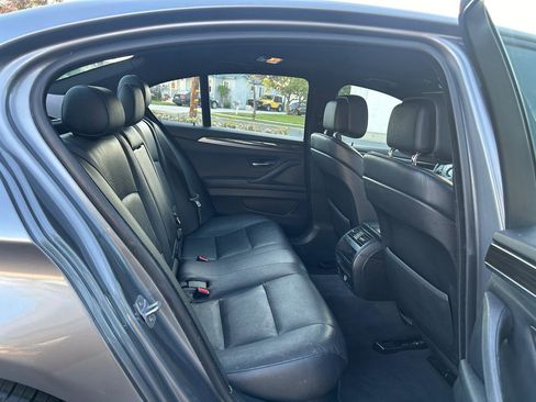 Used 2013 BMW 528i Sedan image 12
