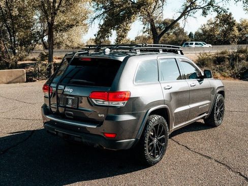 Used 2014 Jeep Grand Cherokee Overland w/ Advanced Technology Group AWD/4WD image 20