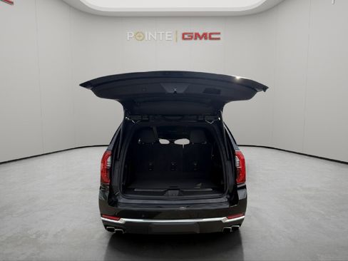 Certified 2025 GMC Yukon Denali AWD/4WD image 29