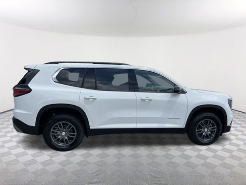 New 2025 GMC Acadia Elevation image 9