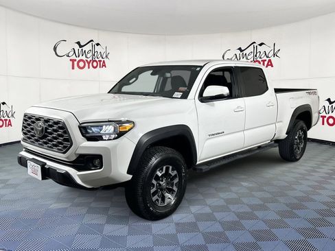 Used 2023 Toyota Tacoma TRD Off-Road image 2