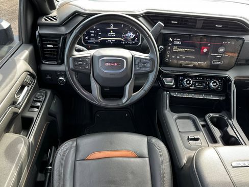 Used 2024 GMC Sierra 2500 AT4 w/ AT4 Premium Plus Package image 15