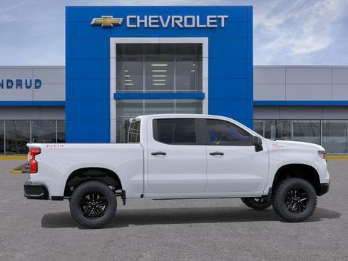 New 2026 Chevrolet Silverado 1500 Custom Trail Boss w/ LPO, Dark Essentials Package AWD/4WD image 29