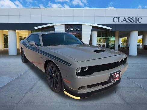 Used 2023 Dodge Challenger R/T w/ Blacktop Package image 2