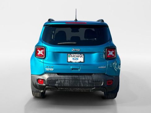 Used 2022 Jeep Renegade Latitude image 4