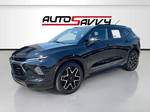 Used 2023 Chevrolet Blazer RS w/ Driver Confidence II Package AWD/4WD image 3