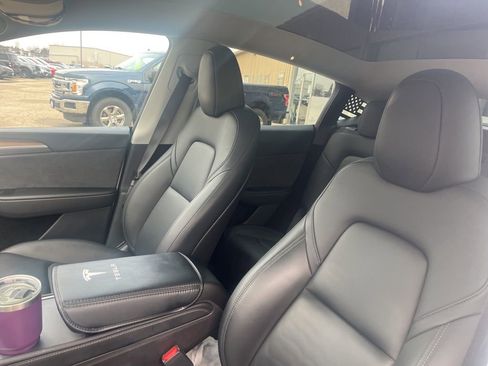 Used 2023 Tesla Model Y Long Range image 15