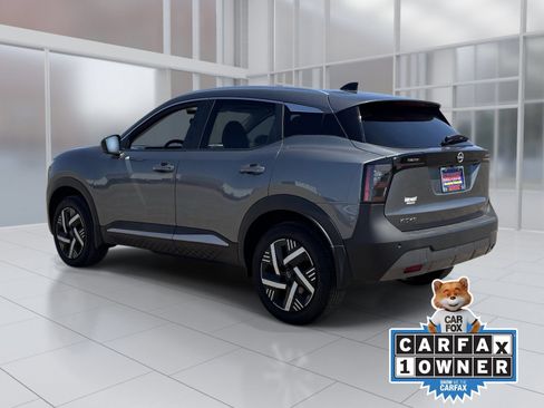 Certified 2026 Nissan Kicks SV FWD image 4