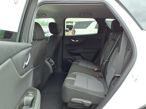 New 2026 Chevrolet Blazer LT w/ LPO, Floor Liner Package FWD image 8
