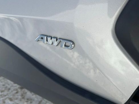 Certified 2019 Toyota RAV4 LE image 38