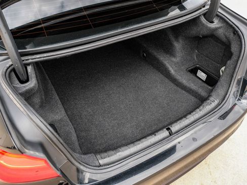 Used 2019 BMW 540i w/ Convenience Package image 46