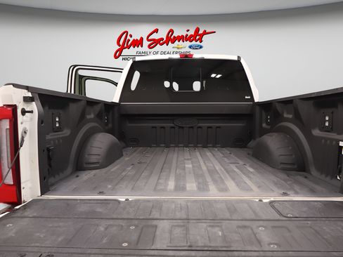 Used 2025 Ford F350 Platinum w/ Tremor Off-Road Package AWD/4WD image 39