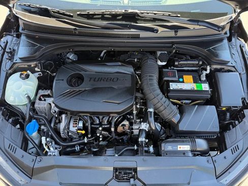 Used 2020 Hyundai Veloster Turbo R-Spec FWD image 18