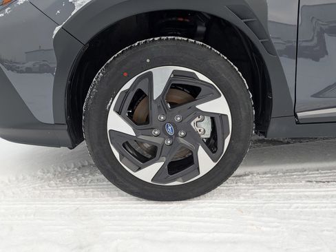 New 2025 Subaru Crosstrek 2.5i Limited w/ Popular Package #3A image 5