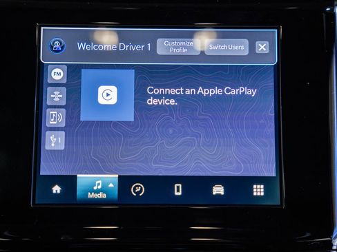 New 2025 Jeep Grand Cherokee Altitude image 21