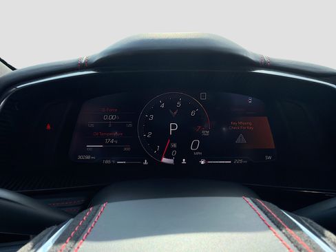 Used 2020 Chevrolet Corvette Stingray Premium Conv w/ 3LT Preferred Equipment Group image 37