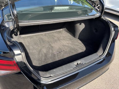 Used 2025 Nissan Sentra SV FWD image 30