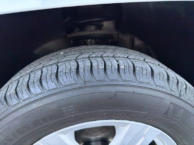 Used 2015 GMC Terrain SLE AWD/4WD image 12