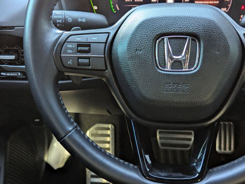 Used 2024 Honda Accord Sport image 21